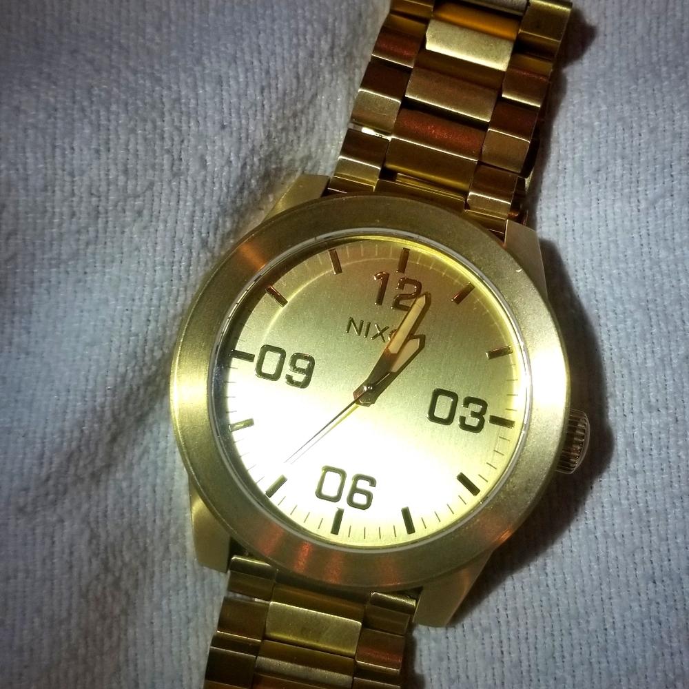 NIXON "THE CORPORAL " WATCH